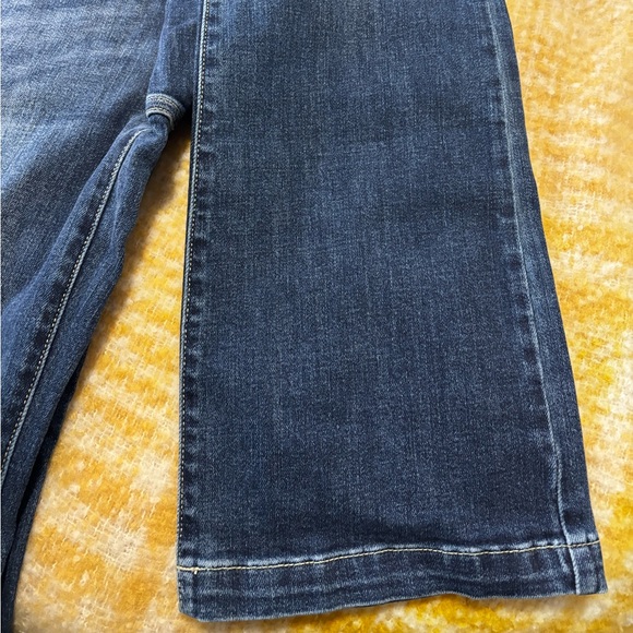 LIMITED TIME ONLY Judy Blue Full Size Mid Rise Hand Sand & Destroy Bootcut Jeans - Picture 12 of 16